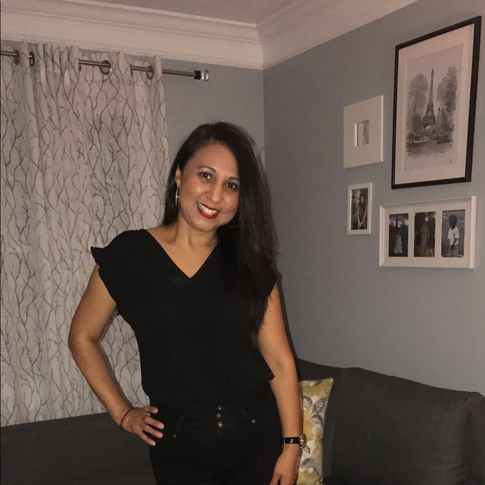 Meet your Posher, Eunice